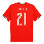 Maillot de football Domicile Portugal DIOGO J. #21 2025 Rouge