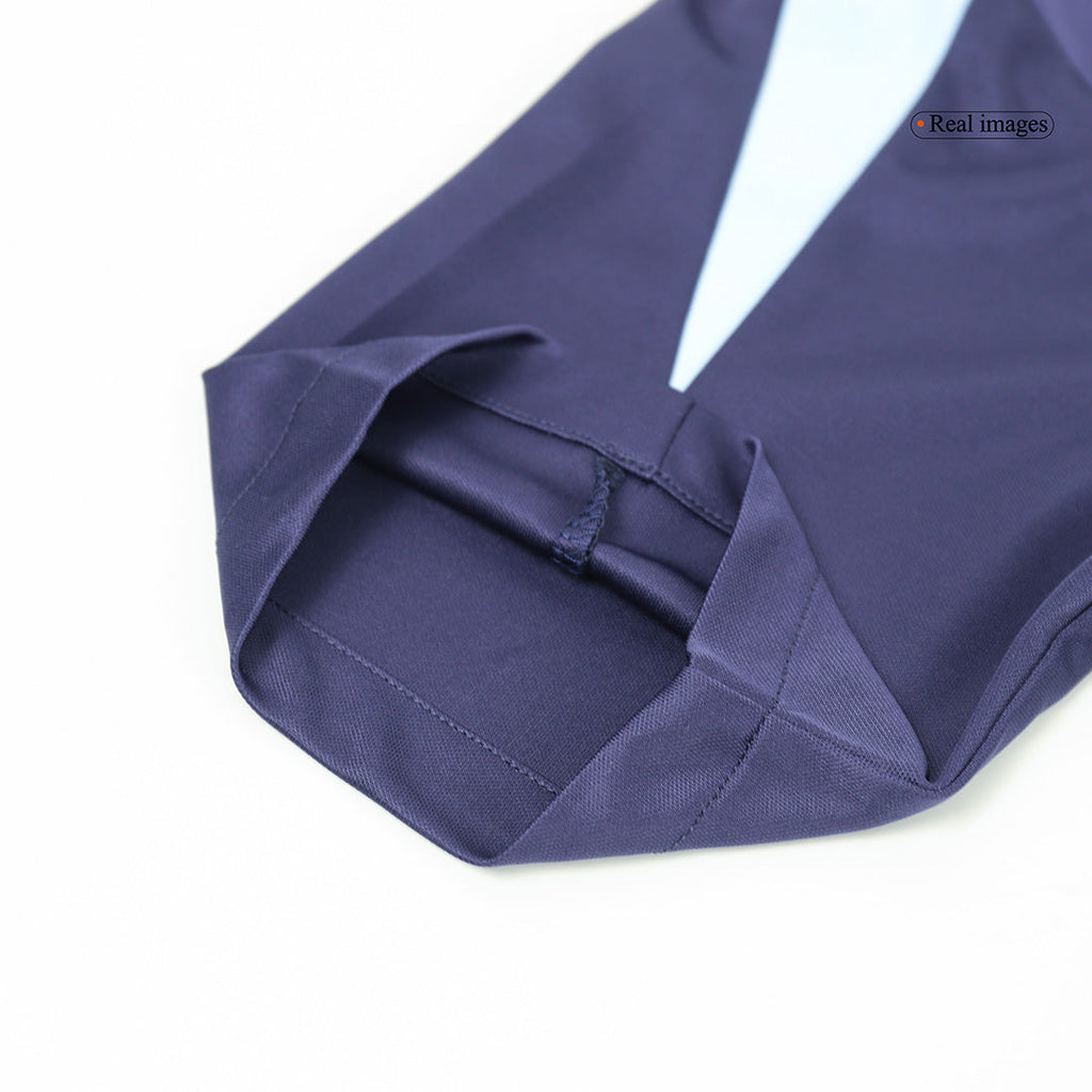 Maillots de football d'avant-match de la France pour l'Euro 2024