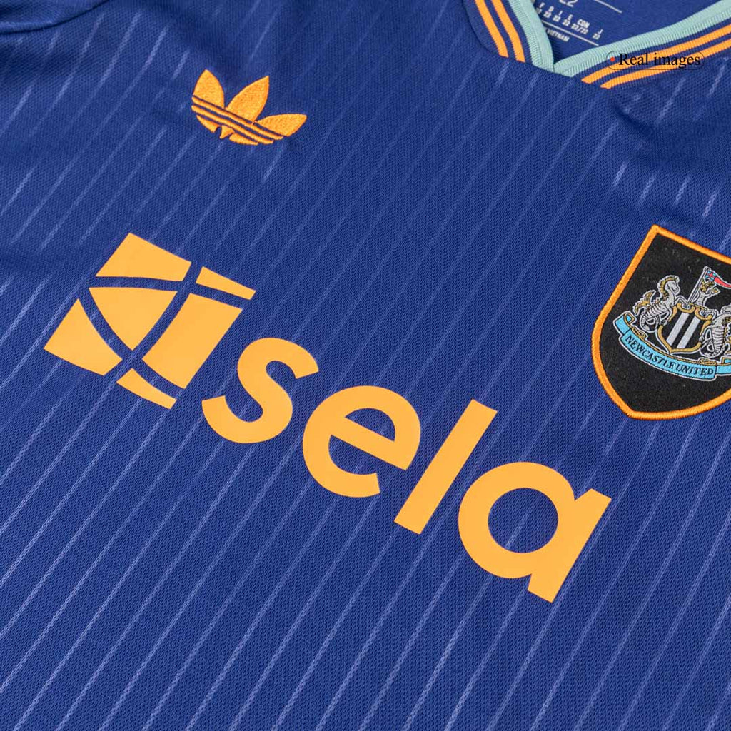 Camiseta de fútbol infantil de visitante del Newcastle United (camiseta y pantalón corto) 2025/26, azul marino
