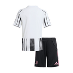 Kit de fútbol para niños Juventus Home Soccer Jersey Kit (Camiseta + Pantalones cortos) 2025/26 Negro y blanco