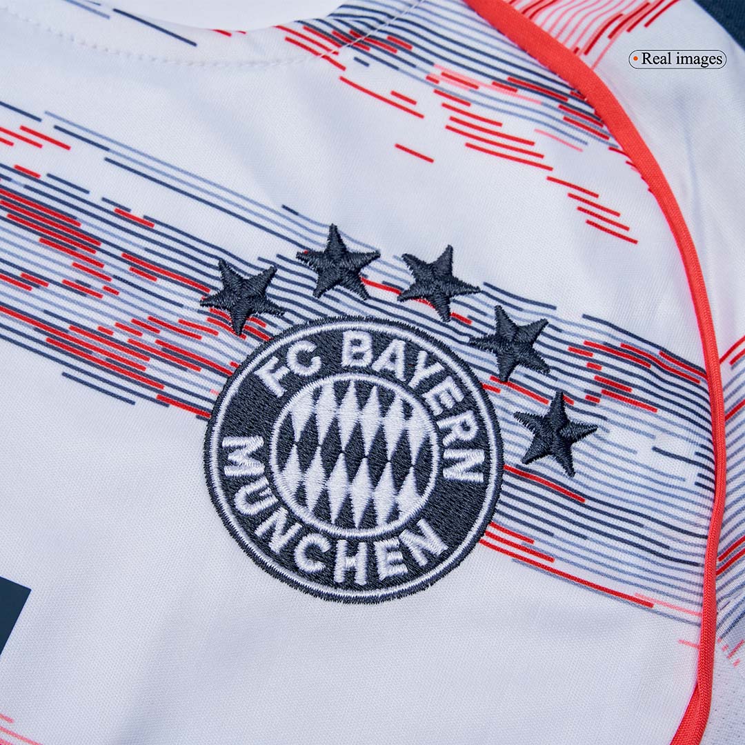 Maillot de football extérieur Bayern Munich 2025/26 pour enfant (maillot, short, chaussettes) Blanc