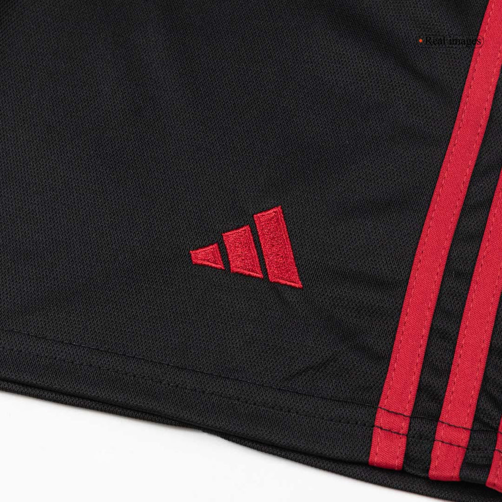 Camiseta de fútbol visitante del Liverpool para niños (camiseta y pantalones cortos) 25/26 blanco