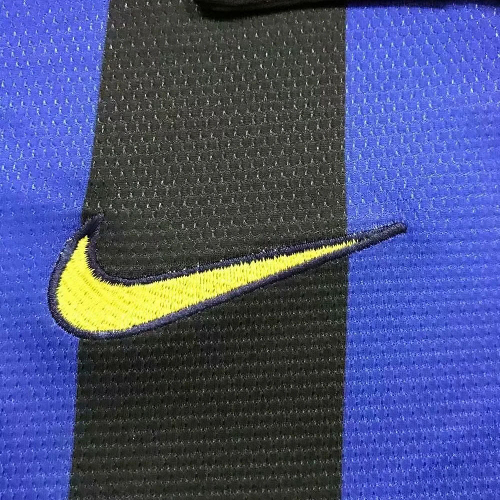 Maillot de football rétro Inter Milan domicile 1998/99