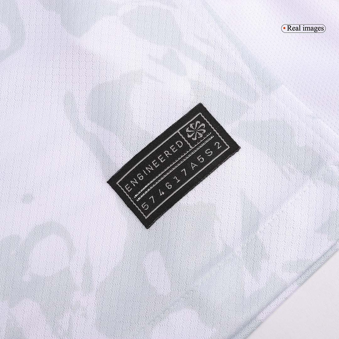 Maillot de football extérieur Liverpool Third 24/25