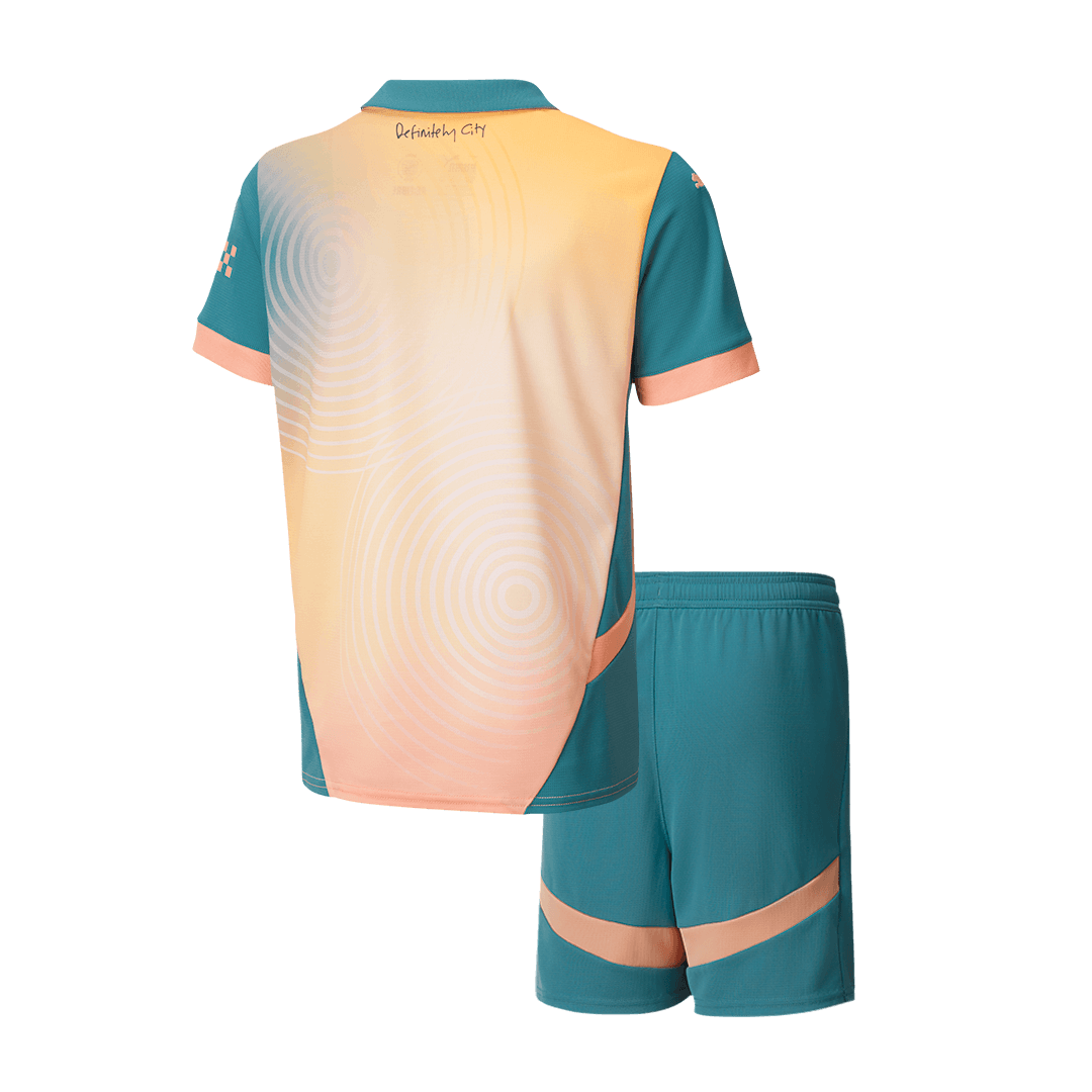 Camiseta de fútbol infantil del Manchester City (camiseta y pantalón corto) 2024/25 (4.ª equipación de visitante) "Definitely City"