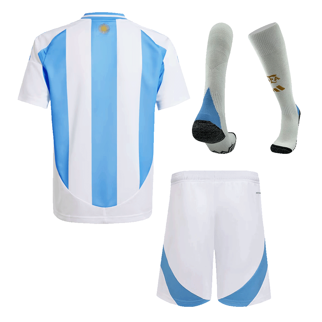 Maillot de football domicile Argentine pour enfant (maillot, short, chaussettes) Copa America 2024