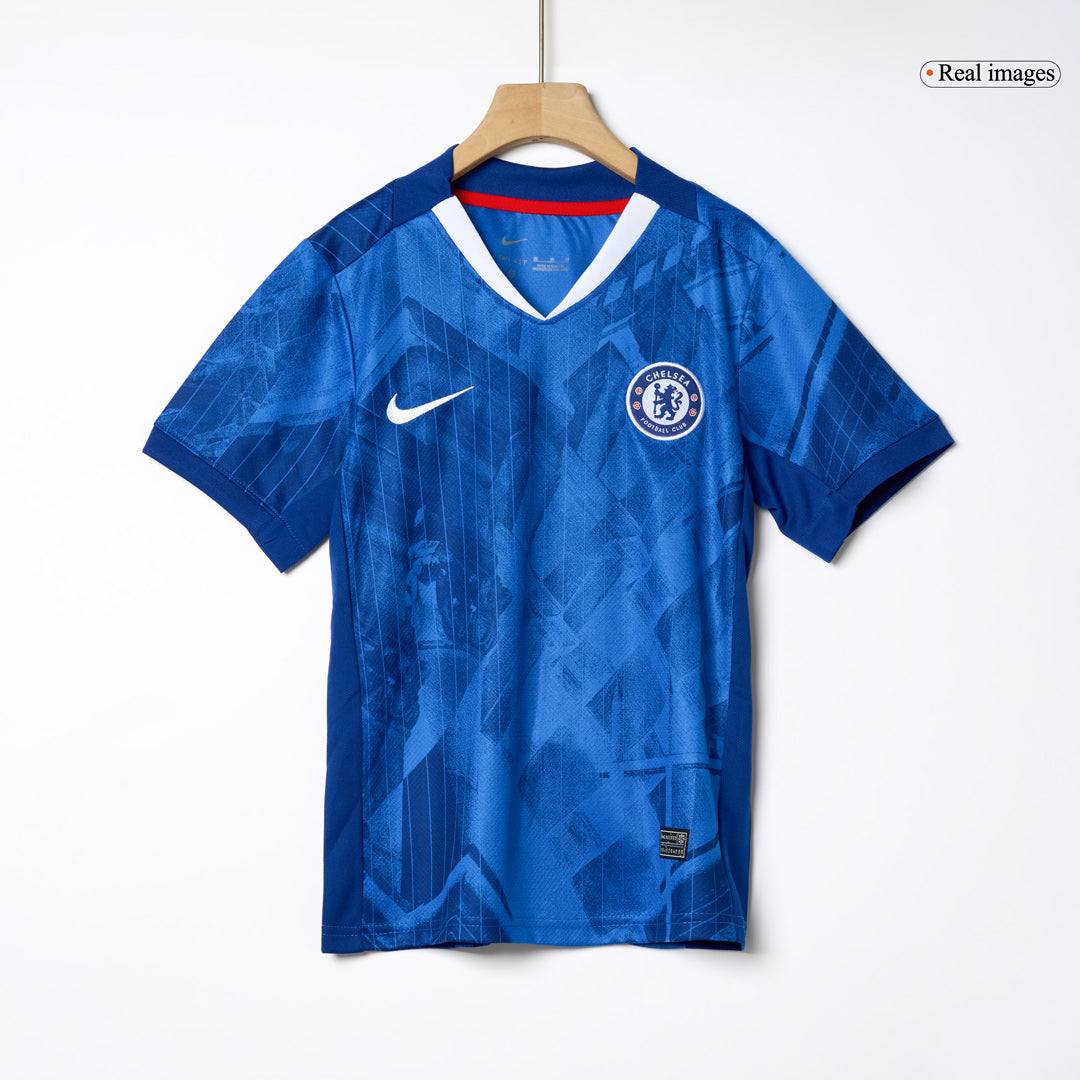 Kit de fútbol para niños: camiseta de local del Chelsea (camiseta, pantalones cortos y calcetines) 2025/26, azul