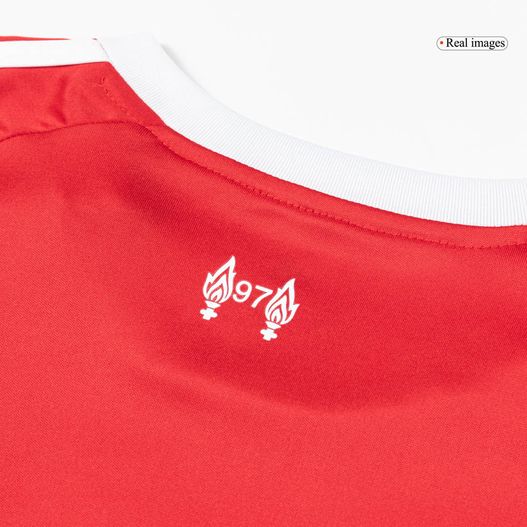 Kit de fútbol para niños: camiseta de fútbol local del Liverpool (camiseta y pantalones cortos), talla 25/26, color rojo