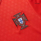 Kits de fútbol para niños: camiseta local de Portugal (camiseta y pantalones cortos) 2025, color rojo