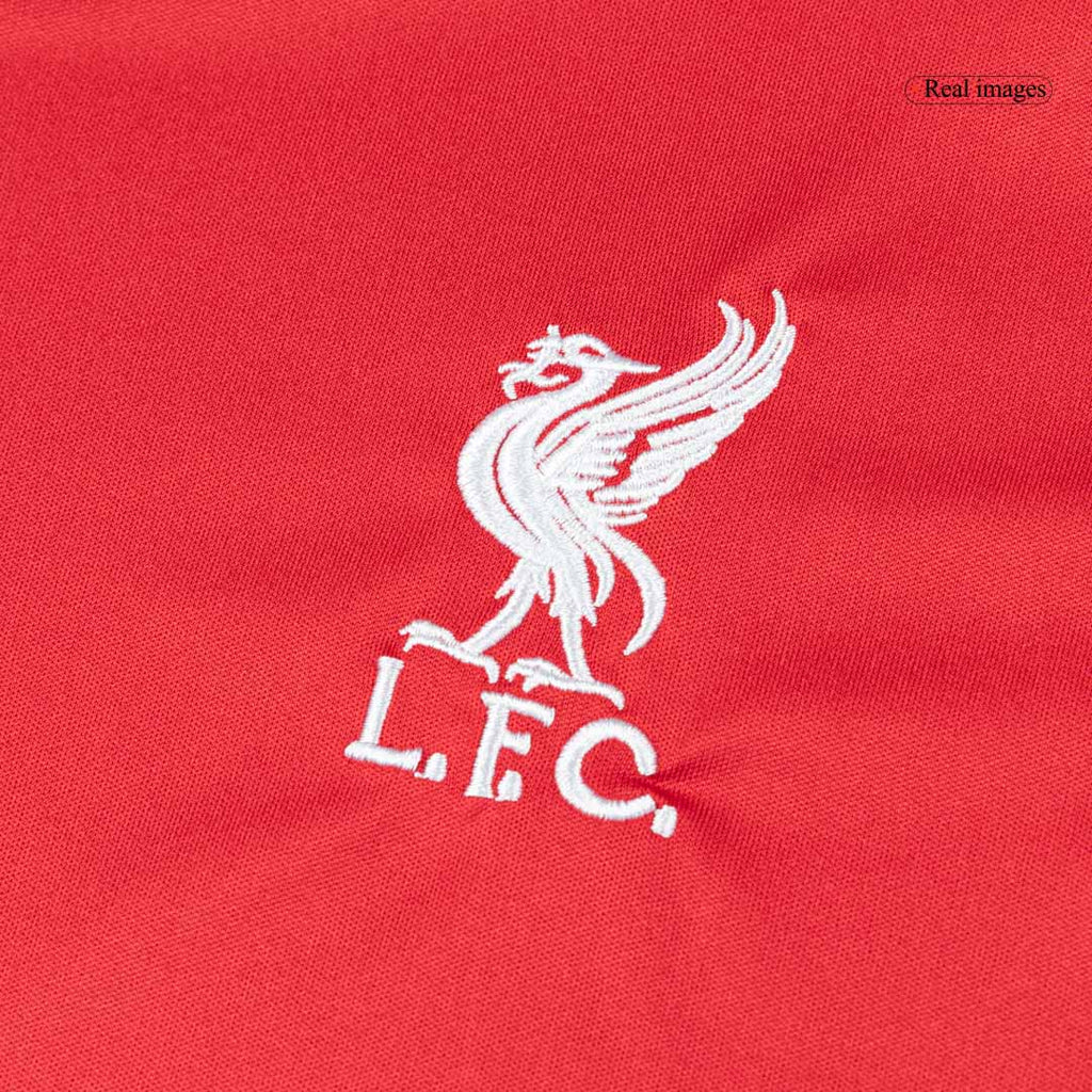 Kit de fútbol para niños: camiseta de fútbol local del Liverpool (camiseta y pantalones cortos), talla 25/26, color rojo
