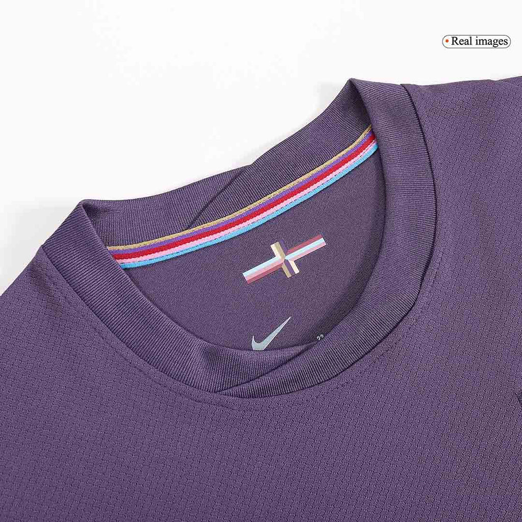 Kits de fútbol: Camiseta de fútbol visitante de Inglaterra para niños (camiseta y pantalones cortos) Eurocopa 2024