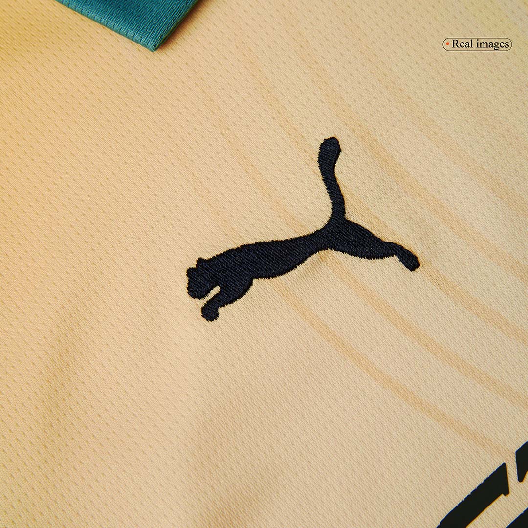 Camiseta de fútbol infantil del Manchester City (camiseta y pantalón corto) 2024/25 (4.ª equipación de visitante) "Definitely City"