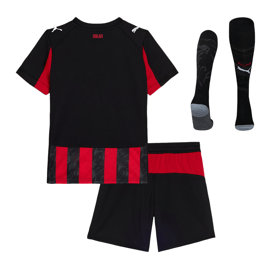 Maillot de football domicile AC Milan pour enfant (maillot, short, chaussettes) 2025/26 rouge et noir
