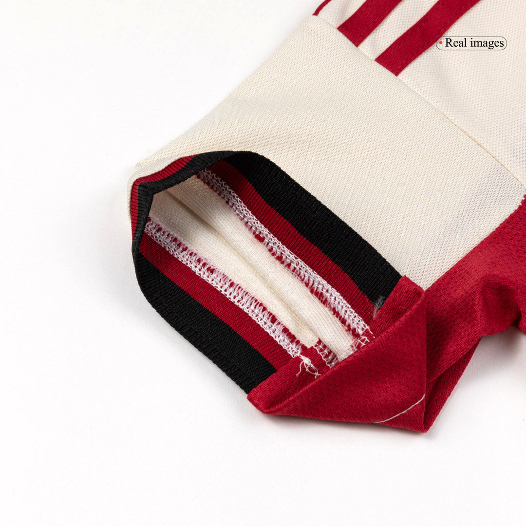 Camiseta de fútbol visitante del Liverpool para niños (camiseta y pantalones cortos) 25/26 blanco