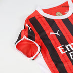Kit de fútbol para niños: Camiseta de local del AC Milan (camiseta y pantalones cortos) 2024/25