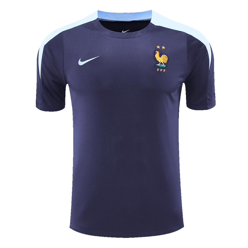 Maillots de football d'avant-match de la France pour l'Euro 2024
