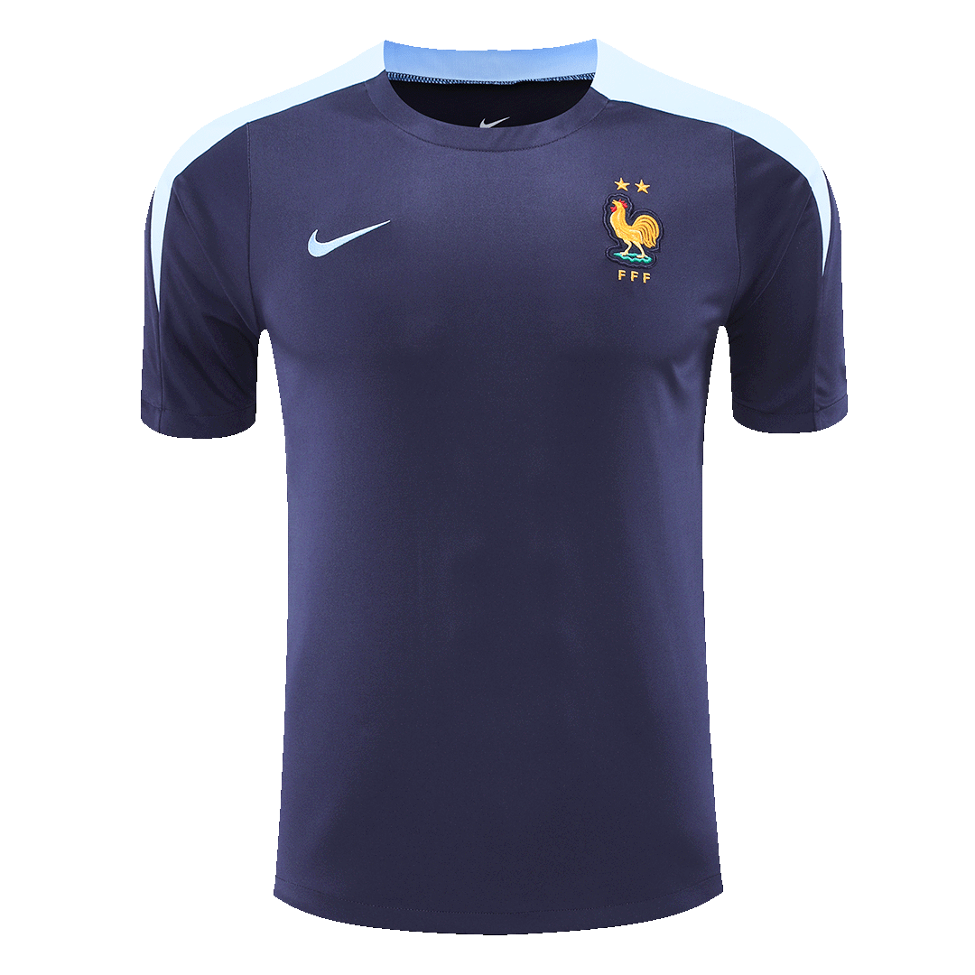 Maillots de football d'avant-match de la France pour l'Euro 2024