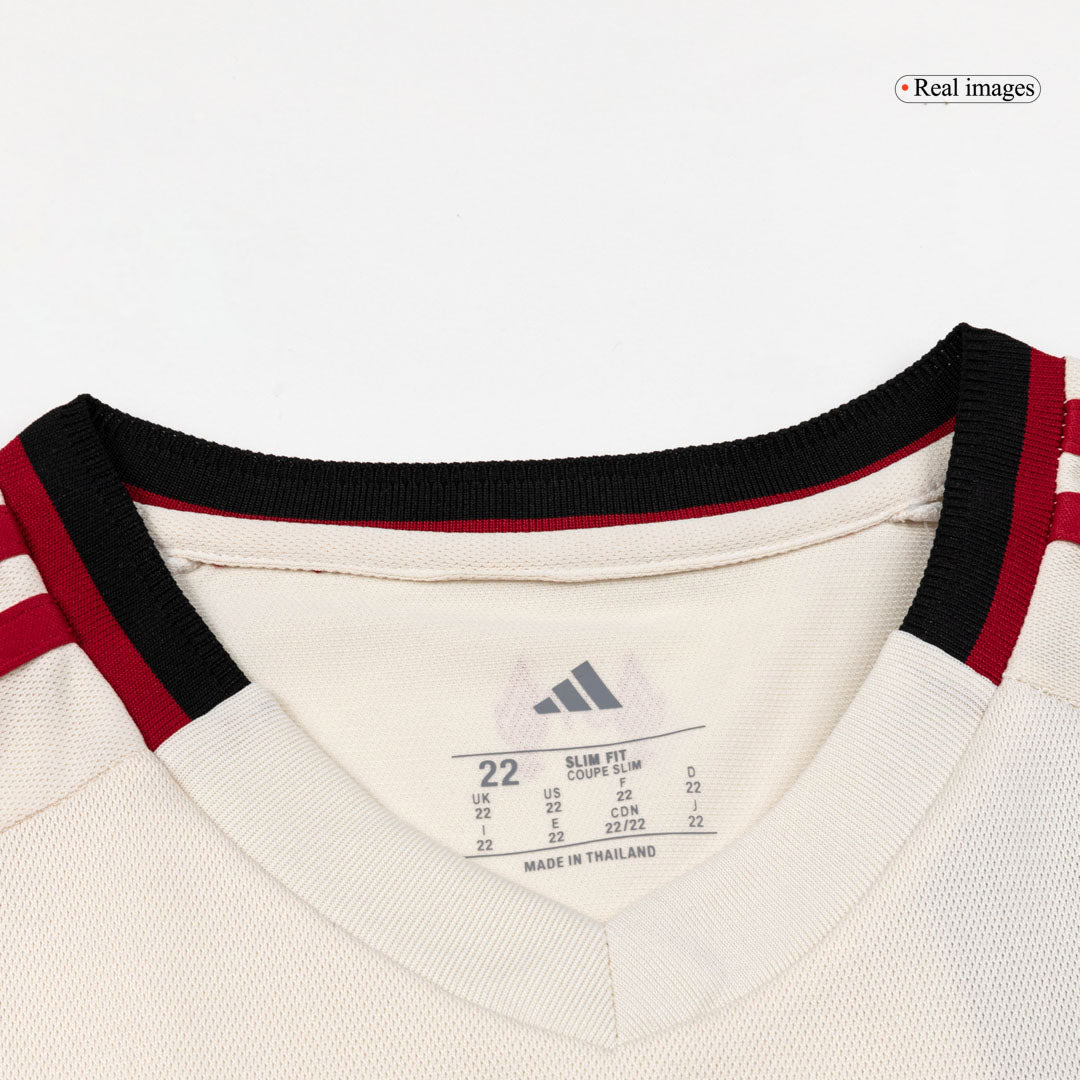 Camiseta de fútbol visitante del Liverpool para niños (camiseta y pantalones cortos) 25/26 blanco