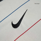 Camiseta de fútbol retro de visitante del Barcelona 2003/04