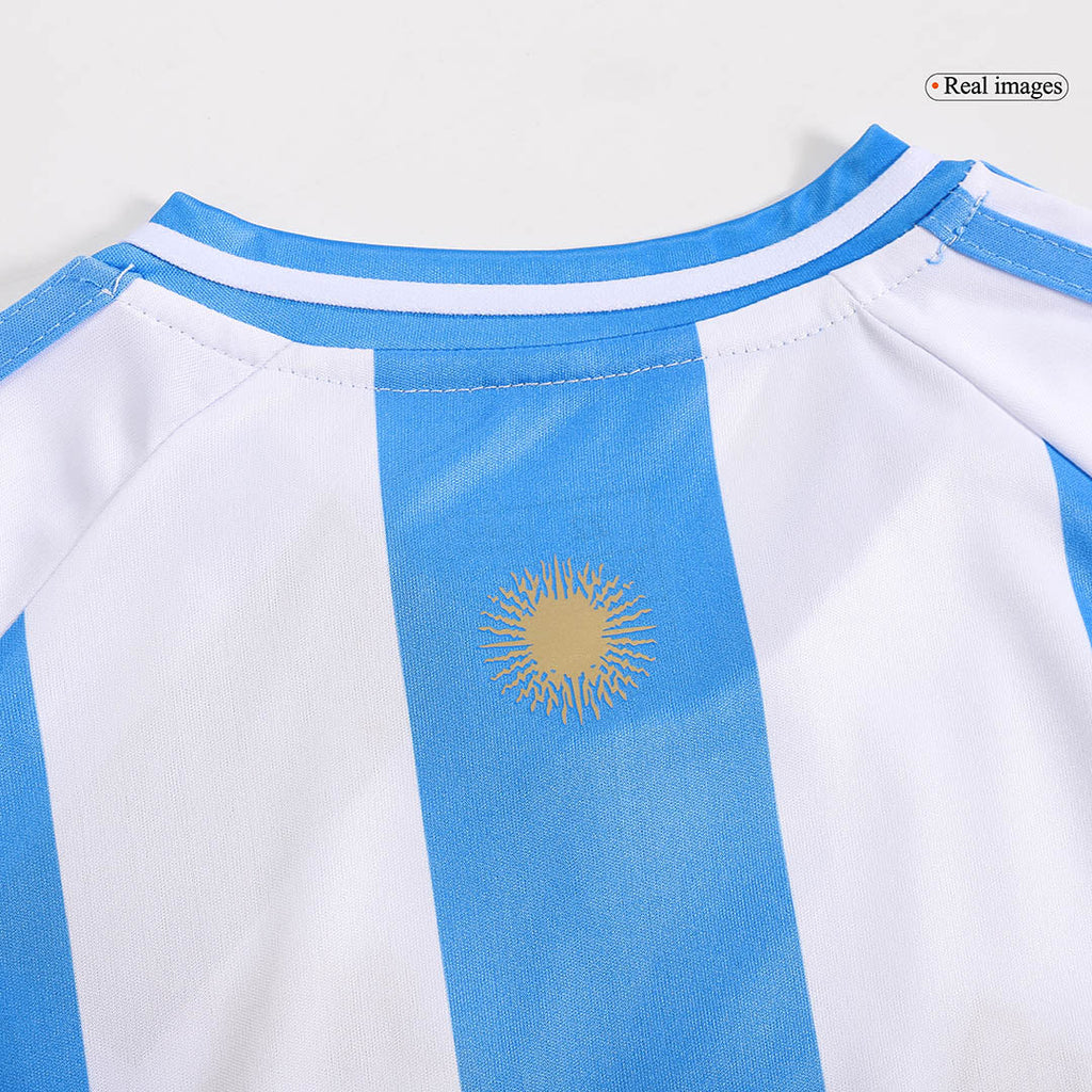 Maillot de football domicile Argentine pour enfant (maillot, short, chaussettes) Copa America 2024