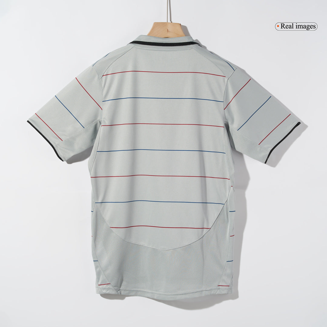 Camiseta de fútbol retro de visitante del Barcelona 2003/04