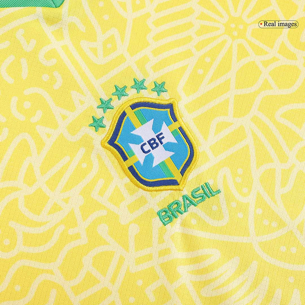 Kits de fútbol para niños: camiseta local de Brasil (camiseta, pantalones cortos y calcetines) para la Copa América 2024
