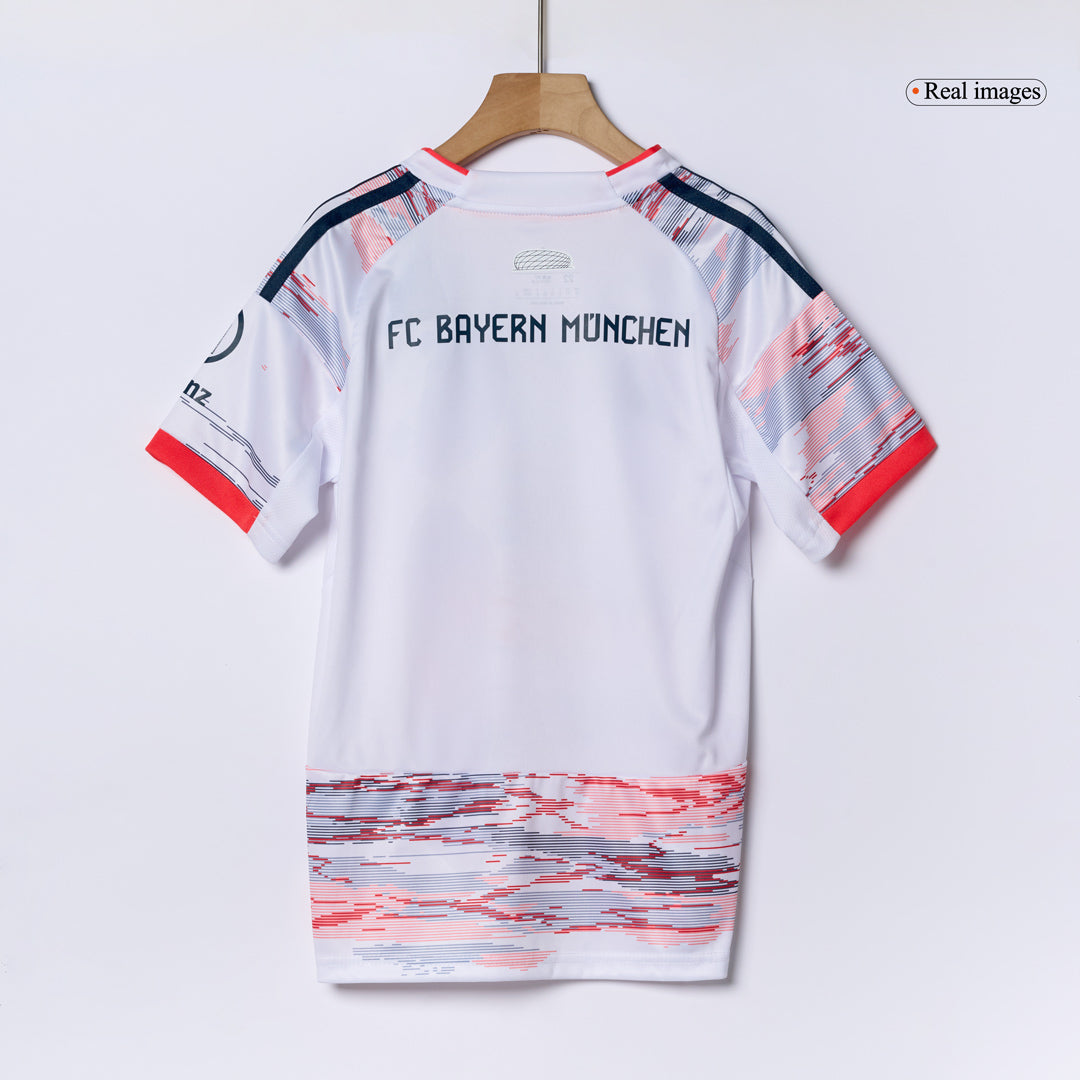 Maillot de football extérieur Bayern Munich 2025/26 pour enfant (maillot, short, chaussettes) Blanc